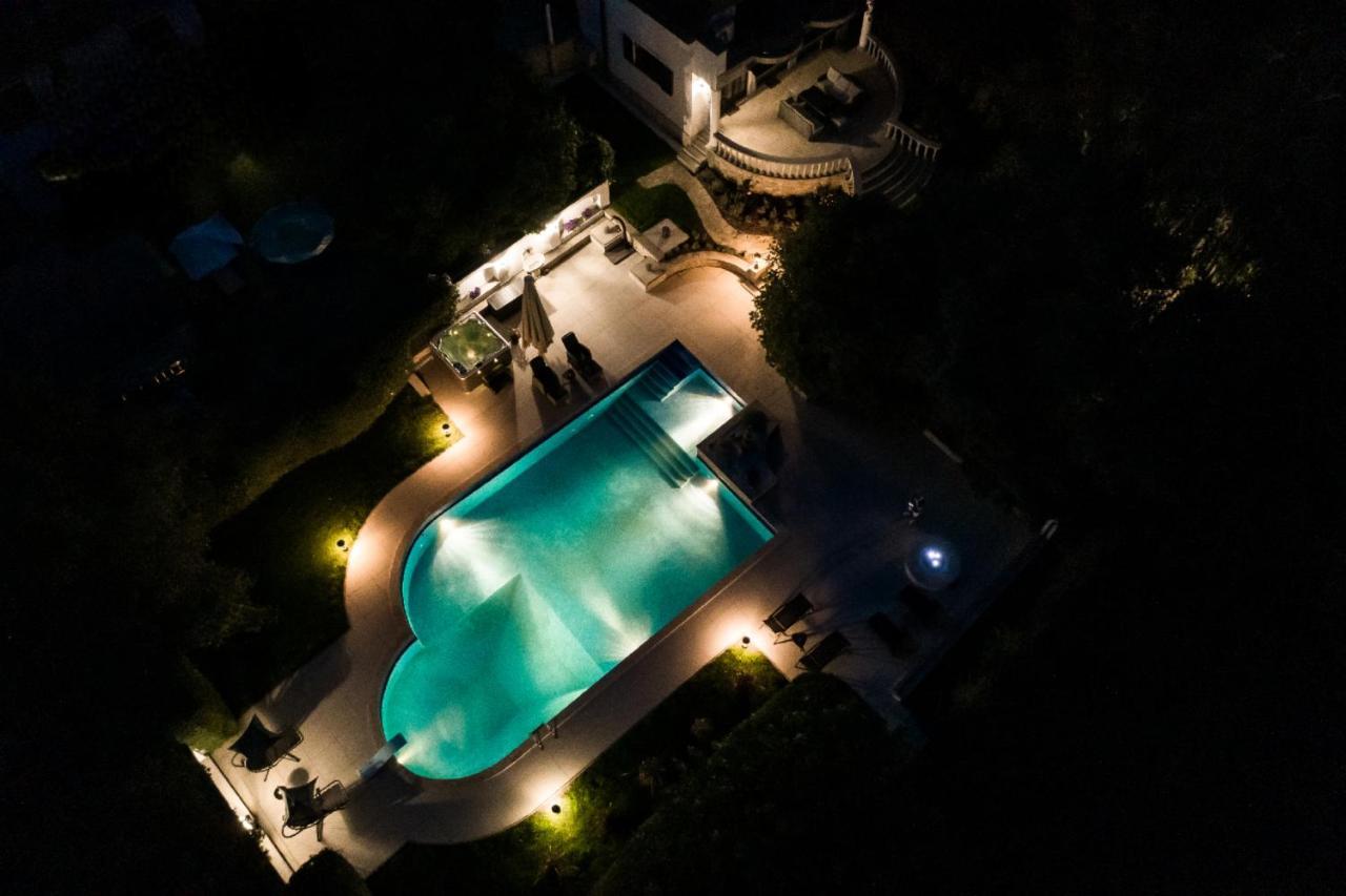 Fuege Villa Luxury & Wellness Balatonfured Ngoại thất bức ảnh